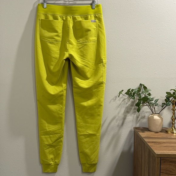 Figs Small Tall Limeade Zamora Scrub Jogger Pants Medical Scrubs Nurse Workwear - Picture 3 of 7